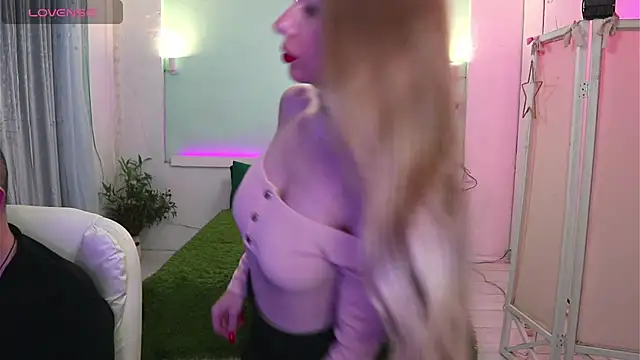 Snapshot of AlisaAleksandr chatting on 02-23-26, 07:11 AlisaAleksandr online show from 02-23-26, 07:11