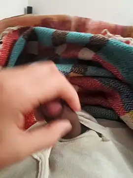 Snapshot of Ummfuss1 chatting on 01-03-25, 02:08 Ummfuss1 online show from 01-03-25, 02:08