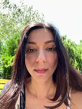 Snapshot of _MiaQueen_ chatting on 06-07-26, 11:25 MiaQueen online show from 06-07-26, 11:25