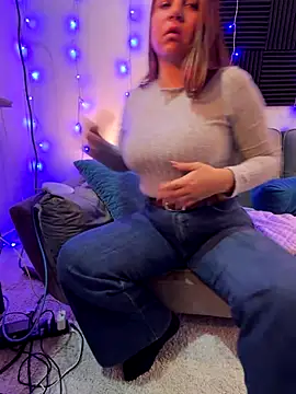 nurse becky online show from 12-15-25, 11:09