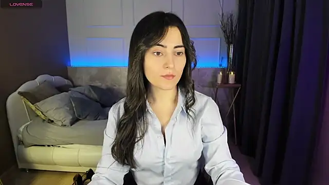 KylieMellow online show from 02-16-25, 05:26