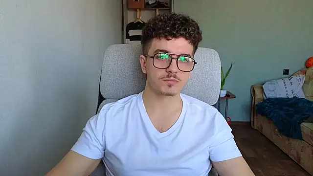 Remy Miles online show from 01-12-26, 11:04