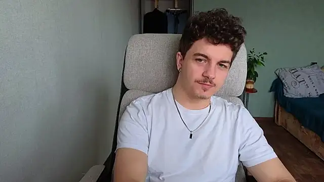 Remy Miles online show from 03-31-26, 06:47