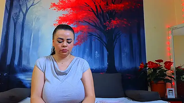 ElizabethEven online show from 02-15-25, 12:26