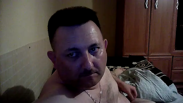 Snapshot of Novy73 chatting on 09-26-25, 09:30 Novy73 online show from 09-26-25, 09:30