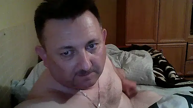 Snapshot of Novy73 chatting on 12-02-25, 12:05 Novy73 online show from 12-02-25, 12:05