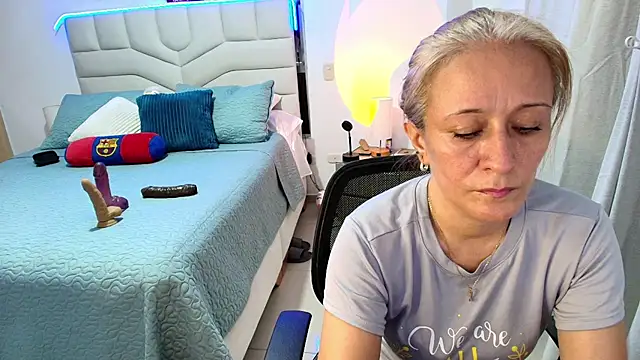 Snapshot of Naty_Stone chatting on 07-02-26, 08:15 Naty Stone online show from 07-02-26, 08:15
