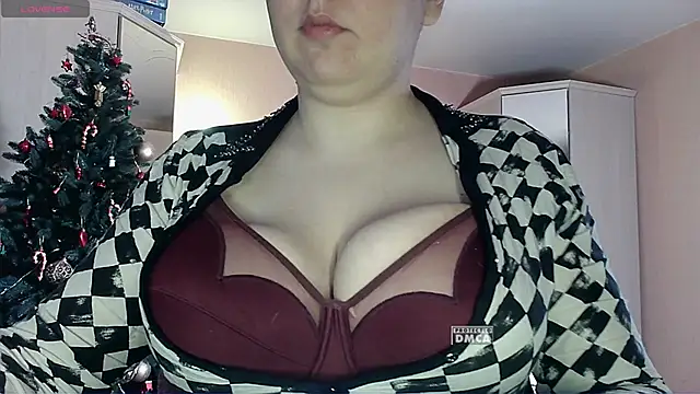 Snapshot of Mrs_Dream chatting on 04-29-26, 03:05 Mrs Dream online show from 04-29-26, 03:05