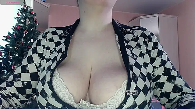 Snapshot of Mrs_Dream chatting on 05-04-26, 10:00 Mrs Dream online show from 05-04-26, 10:00