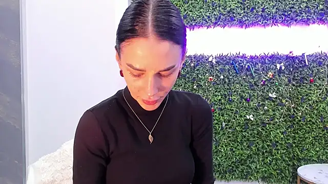 realhotfallingdevil online show from 12-20-25, 07:26