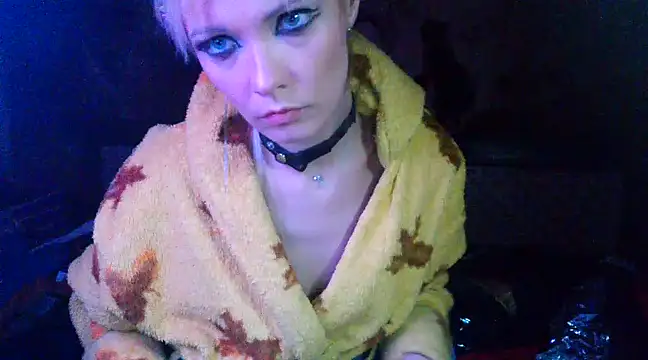 WildMissNiks online show from 02-26-25, 04:14