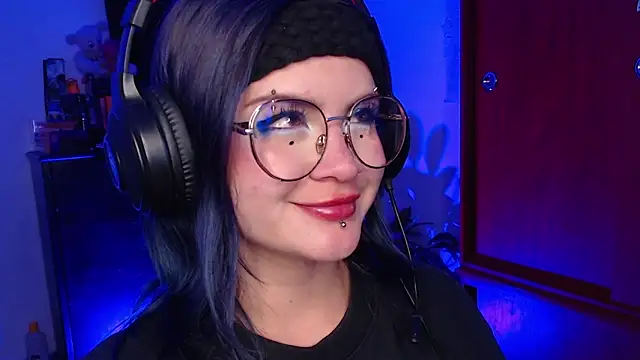 Raventh  online show from 12-21-25, 03:02