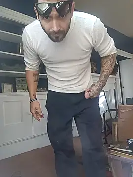 Itzmeebaby online show from 12-19-24, 08:02