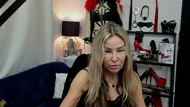 crystaLUX online show from 12-17-24, 07:29