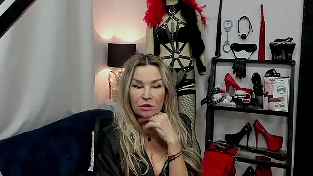 crystaLUX online show from 01-08-25, 09:10