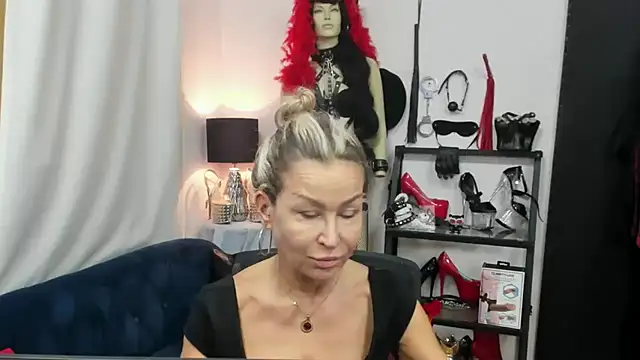 crystaLUX online show from 10-07-25, 04:31