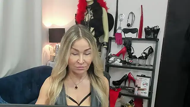 crystaLUX online show from 01-12-26, 05:23