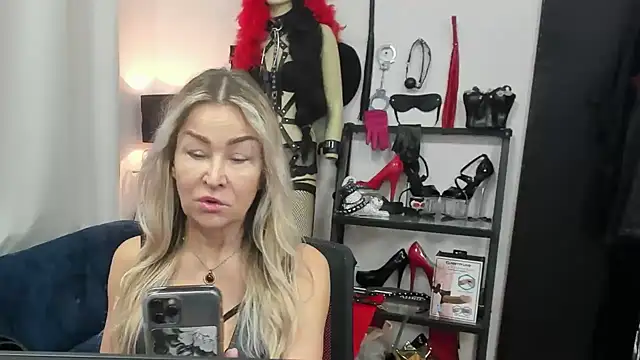 crystaLUX online show from 01-15-26, 05:34