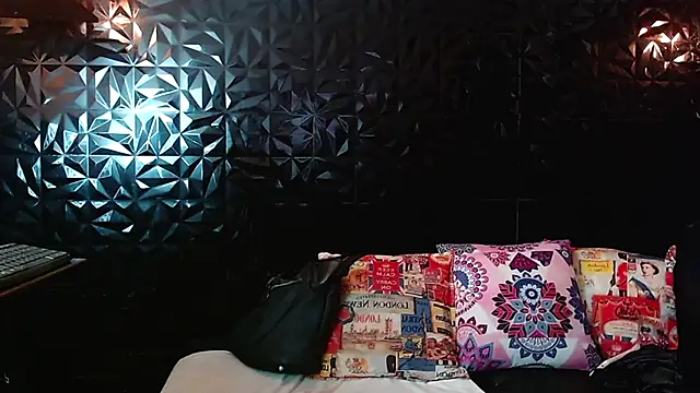 PINK  LOLA1 online show from 10-12-25, 12:42