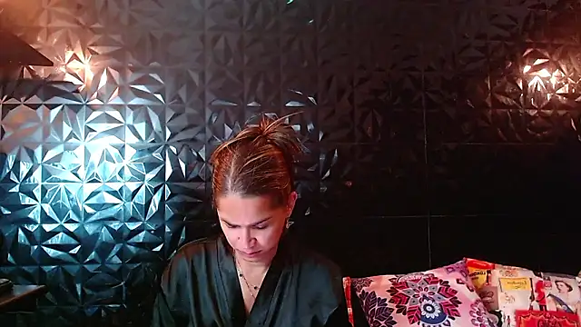 PINK  LOLA1 online show from 03-05-26, 10:39