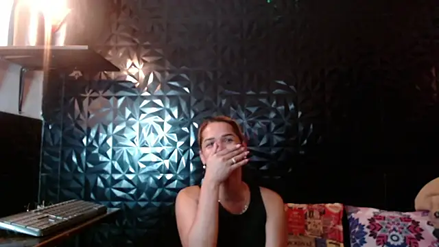 Snapshot of PINK__LOLA1 chatting on 06-09-26, 11:27 PINK LOLA1 online show from 06-09-26, 11:27