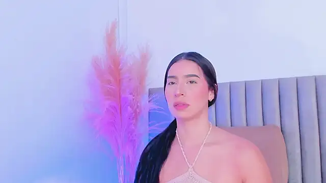 Snapshot of Christy_Sea chatting on 12-20-24, 06:13 Christy Sea online show from 12-20-24, 06:13