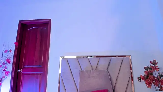 Snapshot of Christy_Sea chatting on 12-30-24, 06:16 Christy Sea online show from 12-30-24, 06:16