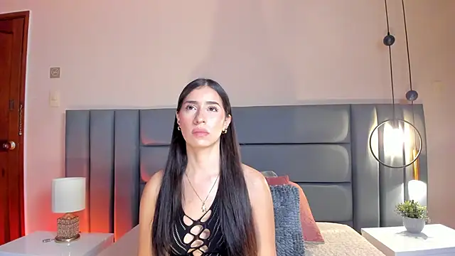 Snapshot of Christy_Sea chatting on 09-19-25, 06:08 Christy Sea online show from 09-19-25, 06:08