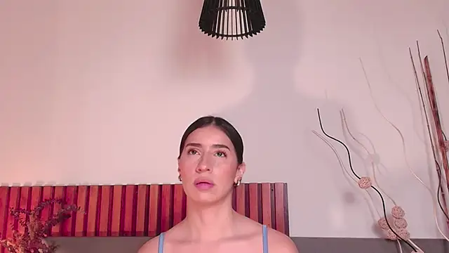 Snapshot of Christy_Sea chatting on 09-24-25, 07:50 Christy Sea online show from 09-24-25, 07:50