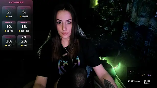 Snapshot of Selbi_Paine chatting on 03-19-25, 11:36 Selbi Paine online show from 03-19-25, 11:36