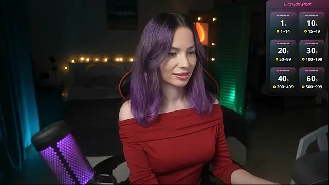 Snapshot of Emberella_ chatting on 02-17-26, 03:51 Emberella online show from 02-17-26, 03:51