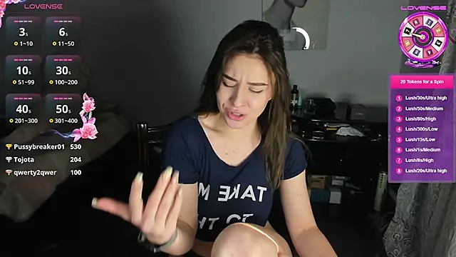 Snapshot of KindKristy chatting on 01-10-25, 09:02 KindKristy online show from 01-10-25, 09:02