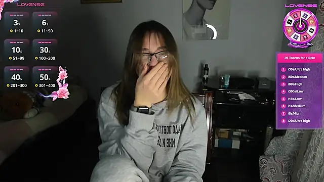 Snapshot of KindKristy chatting on 01-22-25, 05:16 KindKristy online show from 01-22-25, 05:16