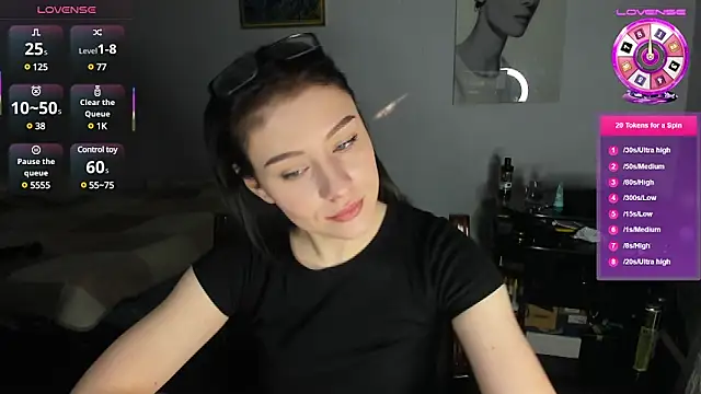 Snapshot of KindKristy chatting on 02-06-25, 05:25 KindKristy online show from 02-06-25, 05:25