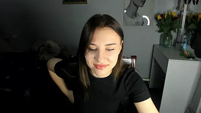 Snapshot of KindKristy chatting on 03-08-25, 05:49 KindKristy online show from 03-08-25, 05:49