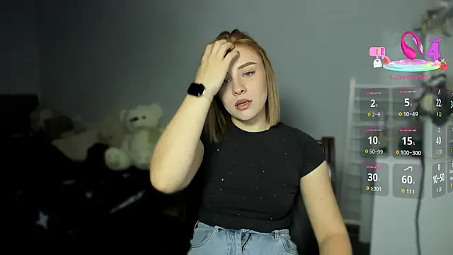 Snapshot of KindKristy chatting on 11-12-25, 05:19 KindKristy online show from 11-12-25, 05:19