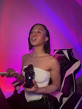 Snapshot of thebrattygoddess chatting on 03-06-25, 10:15 thebrattygoddess online show from 03-06-25, 10:15