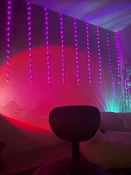 Snapshot of thebrattygoddess chatting on 09-12-25, 11:10 thebrattygoddess online show from 09-12-25, 11:10