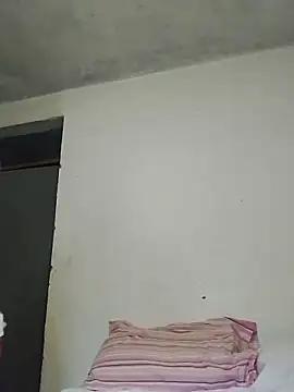 Snapshot of Indianbloom- chatting on 03-17-26, 03:15 Indianbloom- online show from 03-17-26, 03:15