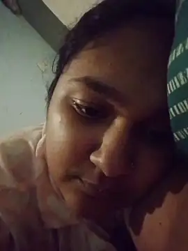 Snapshot of Indianbloom- chatting on 03-27-26, 07:35 Indianbloom- online show from 03-27-26, 07:35