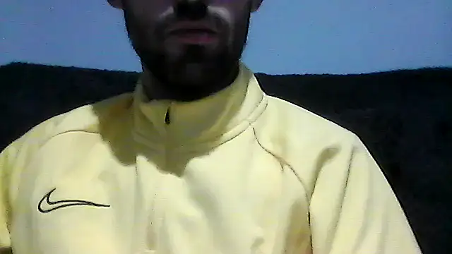 Snapshot of juju156111 chatting on 11-19-25, 08:42 juju156111 online show from 11-19-25, 08:42