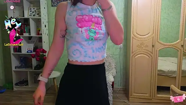 DanaMartina online show from 03-11-25, 05:57