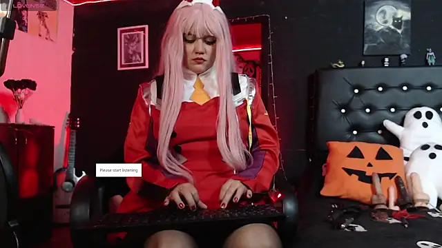 aprildoll online show from 10-17-25, 04:15