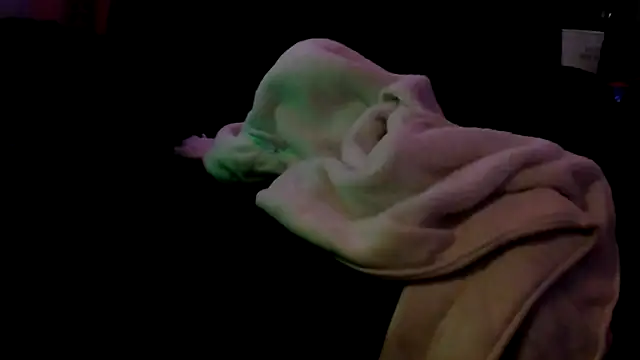 justinewe69 online show from 02-15-26, 10:36