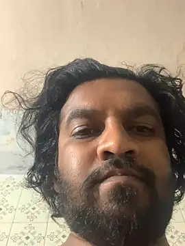 Snapshot of Rocky_1907 chatting on 02-14-25, 04:37 Rocky 1907 online show from 02-14-25, 04:37