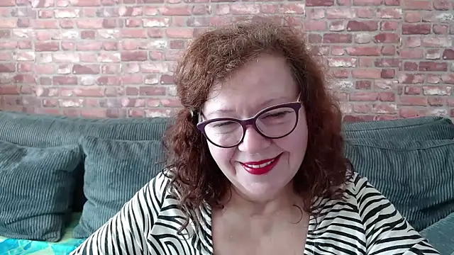 Adelewildx online show from 02-09-25, 08:54