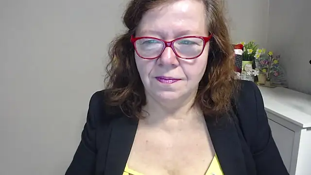 Adelewildx online show from 02-13-25, 04:54