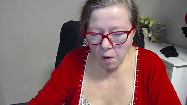 Adelewildx online show from 02-24-25, 07:22