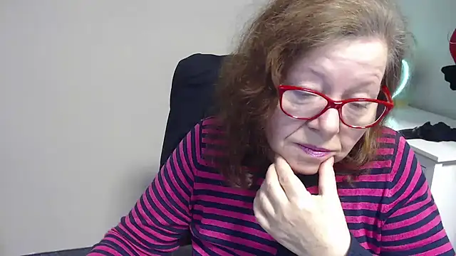 Adelewildx online show from 03-03-25, 07:10