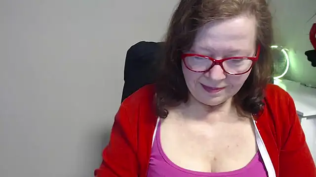Adelewildx online show from 03-19-25, 07:29